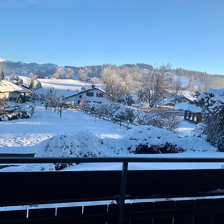 Lindners Hideaways - Bergnest Lodge - Bergblick Fewo 6 Pers Balkon Garten Hund Ski Unterkunft Luftkurort Oberreute Naehe Buchenegger Wasserfaelle Eistobel Bodensee Exteriér fotografie